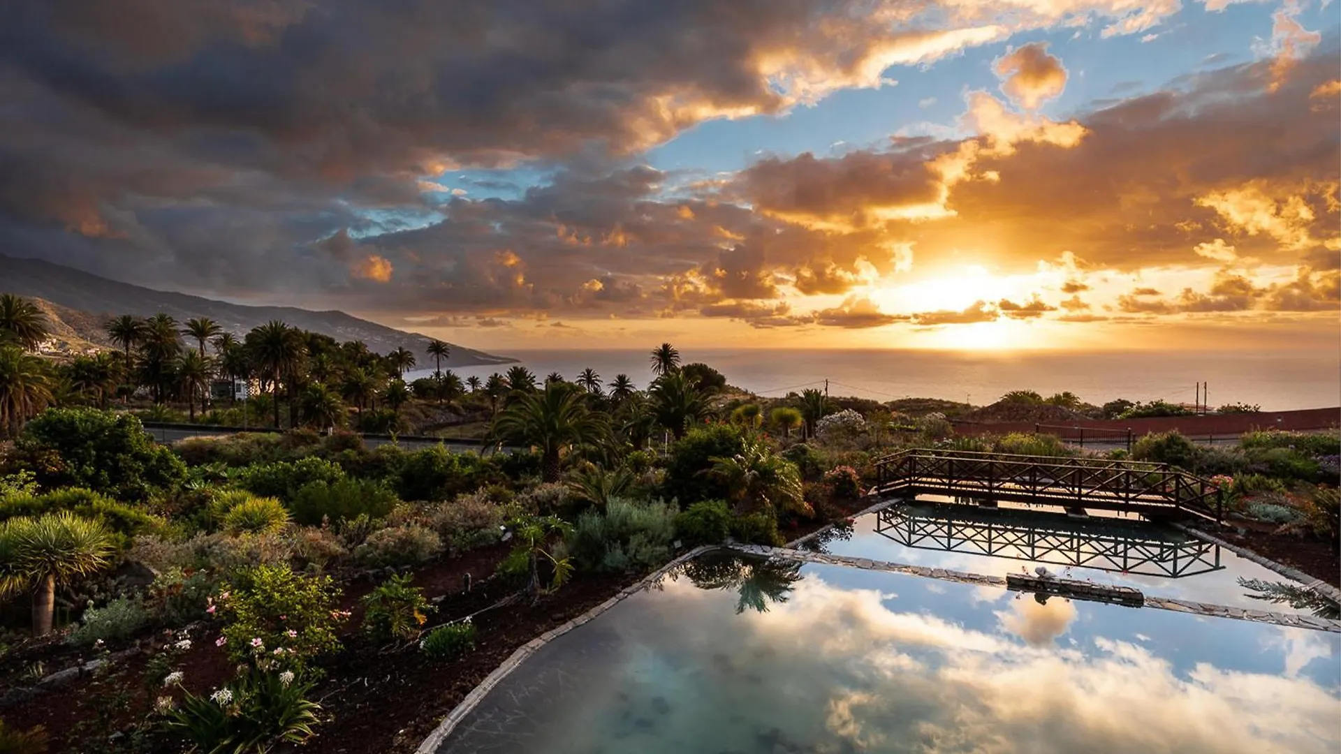 Hotel Parador De La Palma Brena Baja