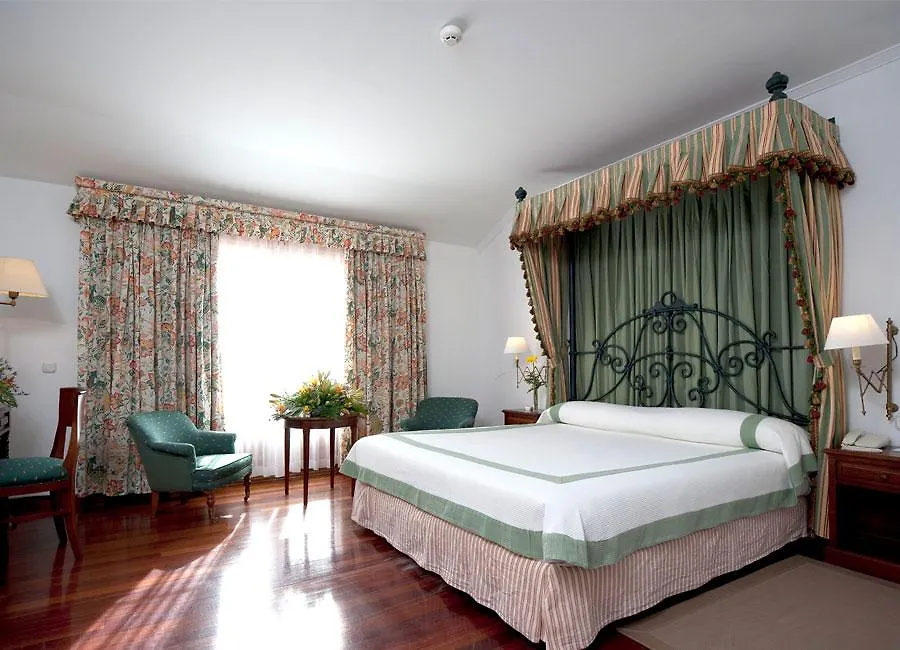 **** Hotel Parador De La Palma Brena Baja Spain