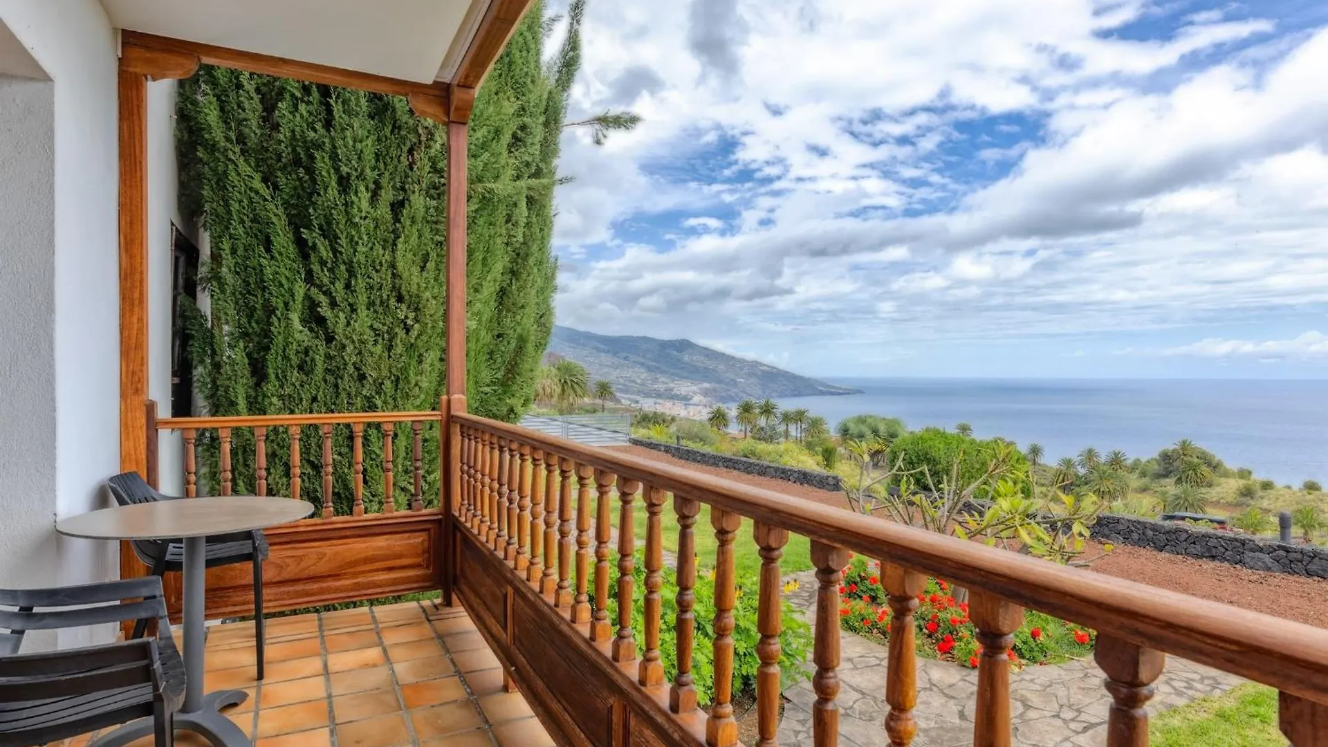 **** Hotel Parador De La Palma Brena Baja Spain