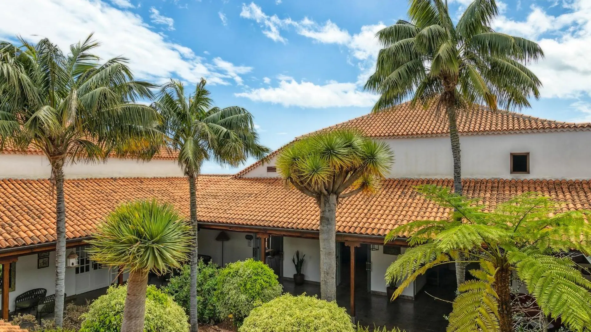 Parador De La Palma Brena Baja Hotel